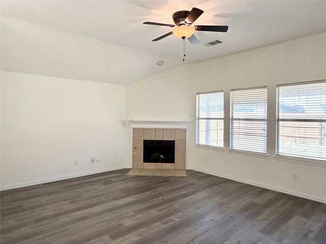 211 Parakeet Drive, Little Elm, TX 75068