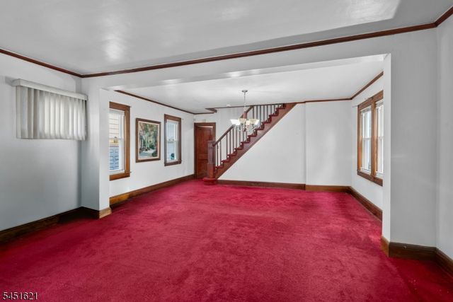 121 Schofield St, Newark City, NJ 07106