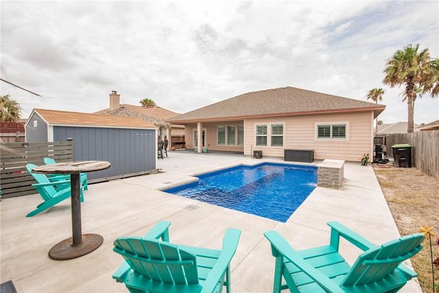 13901 LAFFITE Dr, Corpus Christi, TX 78418