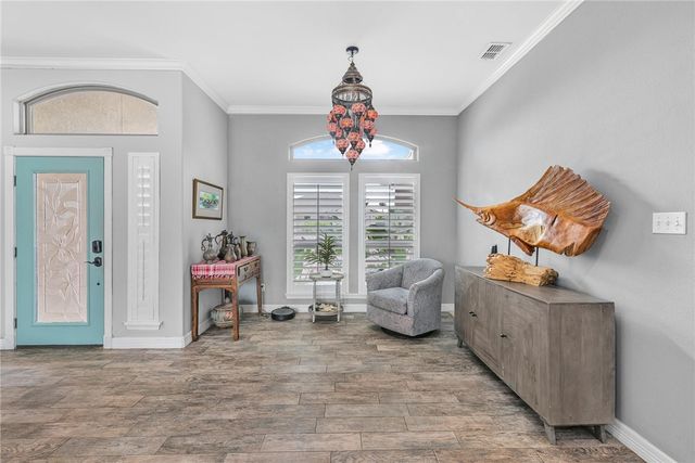 13901 LAFFITE Dr, Corpus Christi, TX 78418