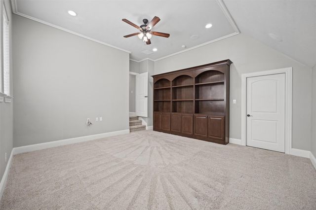 2102 E Blue Lake Drive, Magnolia, TX 77354