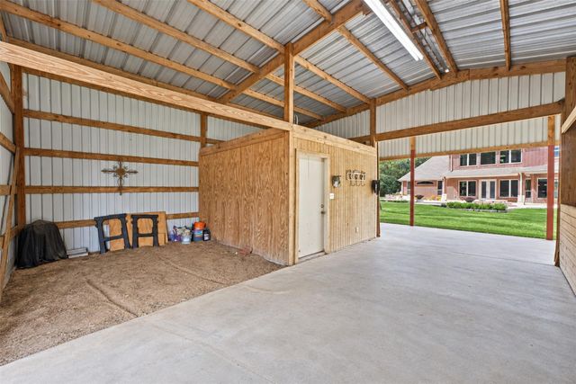 2102 E Blue Lake Drive, Magnolia, TX 77354