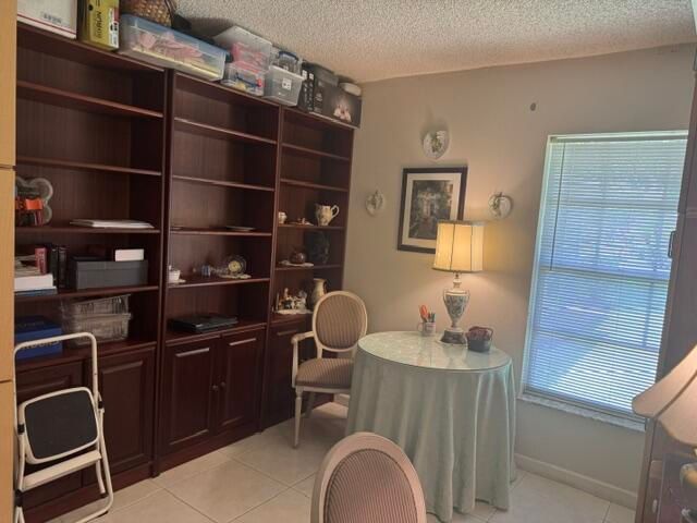 542 Franconia Circle, Lake Worth, FL 33467