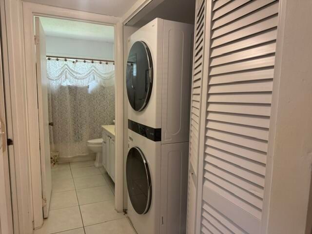 542 Franconia Circle, Lake Worth, FL 33467
