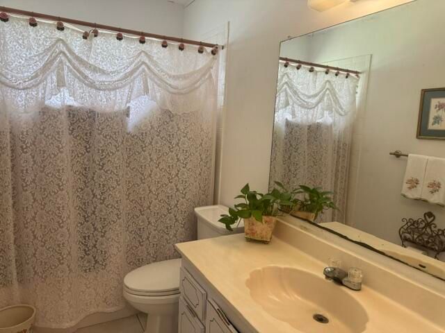 542 Franconia Circle, Lake Worth, FL 33467