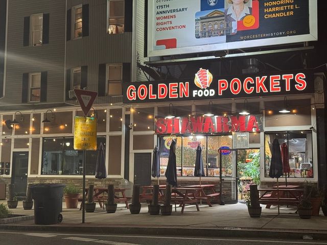 9-11 Kelley Sq, Worcester, MA 01610