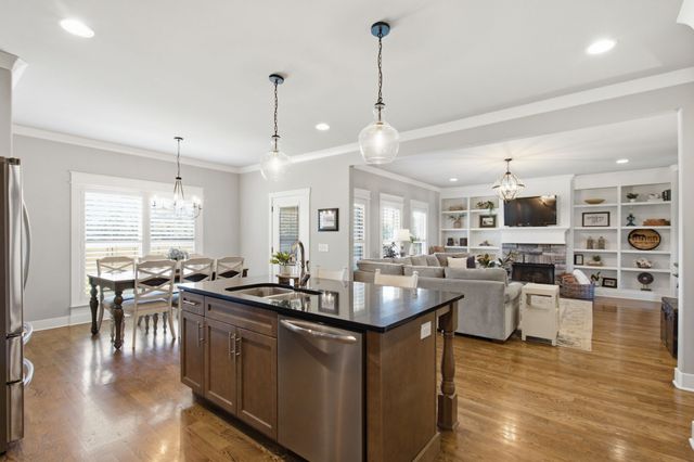 4018 Merryman Ln, Murfreesboro, TN 37127
