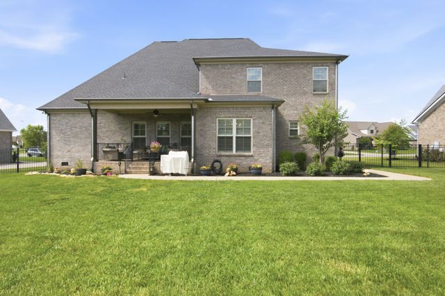 4018 Merryman Ln, Murfreesboro, TN 37127