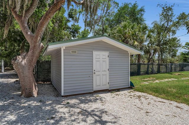 1057 BAYSHORE DRIVE, Terra Ceia, FL 34250
