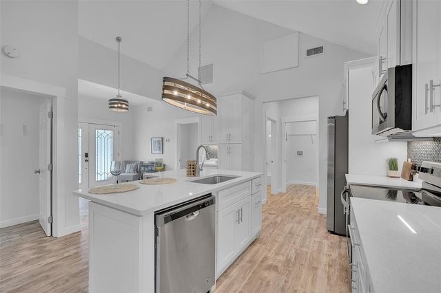 1057 BAYSHORE DRIVE, Terra Ceia, FL 34250