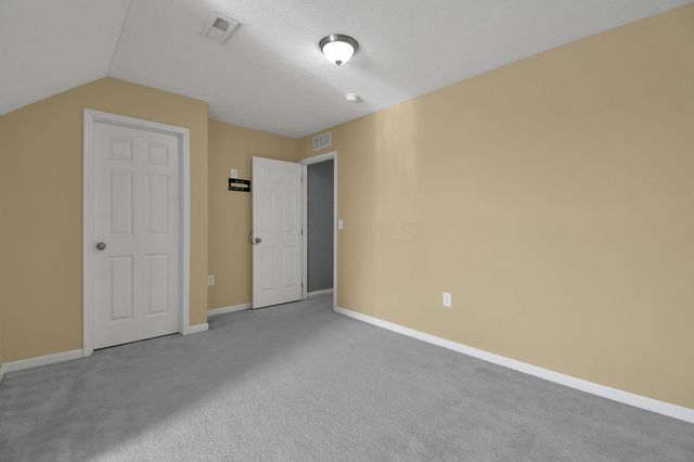 8410 Diversey Loop, 601, Blacklick, OH 43004