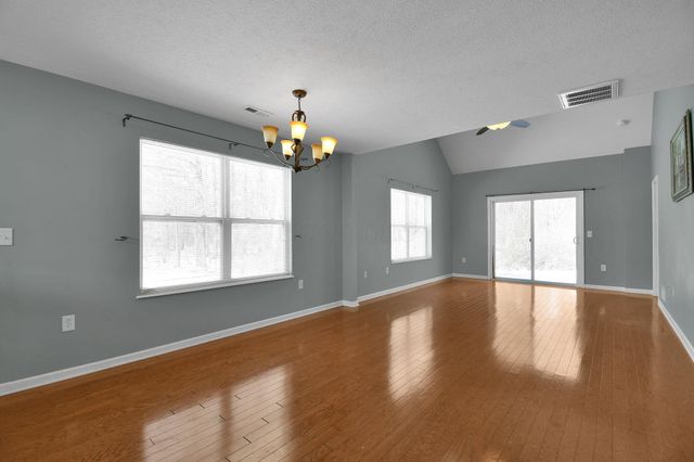 8410 Diversey Loop, 601, Blacklick, OH 43004