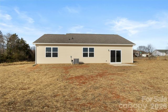 104 Willies Lane, Olin, NC 28660