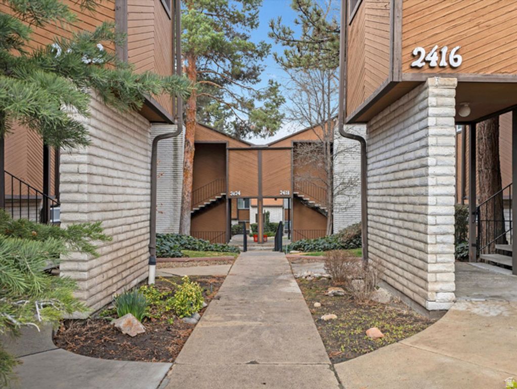 Image 18 of property listing at 2418 S ELIZABETH ST #5, Salt Lake City, UT 84106