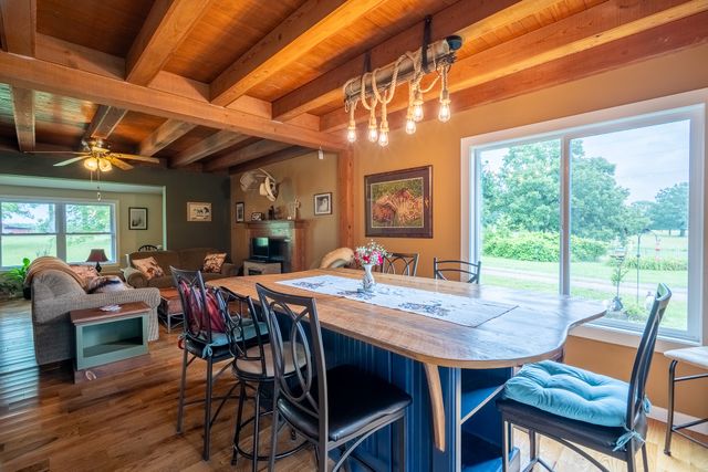 3562 Summertown Hwy, Summertown, TN 38483