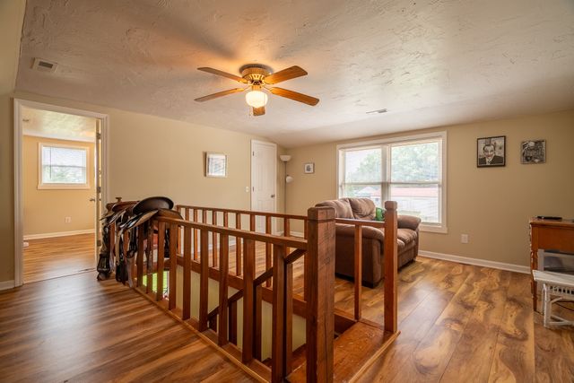 3562 Summertown Hwy, Summertown, TN 38483