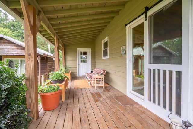 3562 Summertown Hwy, Summertown, TN 38483