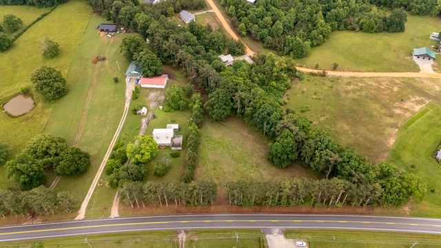 3562 Summertown Hwy, Summertown, TN 38483