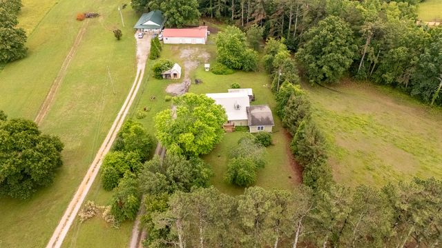 3562 Summertown Hwy, Summertown, TN 38483
