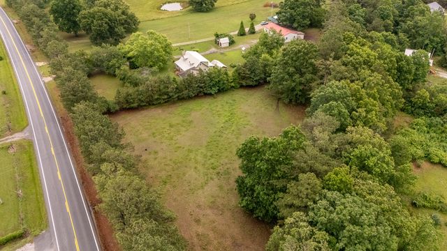 3562 Summertown Hwy, Summertown, TN 38483