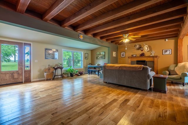 3562 Summertown Hwy, Summertown, TN 38483