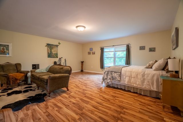 3562 Summertown Hwy, Summertown, TN 38483