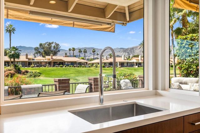 329 San Remo Street, Palm Desert, CA 92260