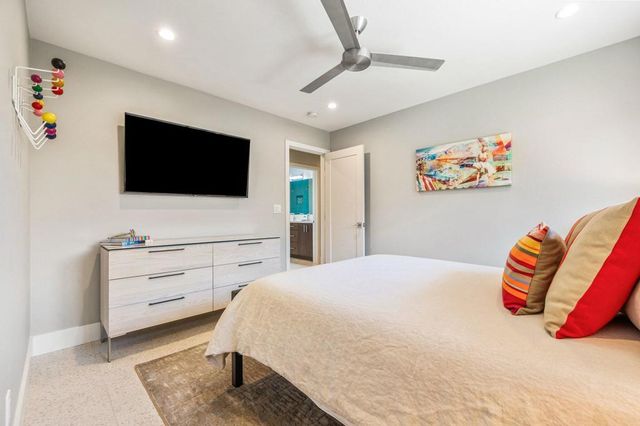 329 San Remo Street, Palm Desert, CA 92260