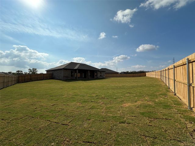 403 Rusty Spur Court, Lorena, TX 76655