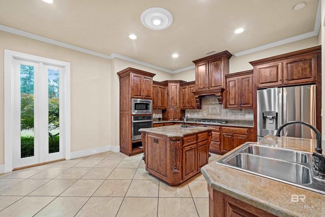 103 Savannah Square, Fairhope, AL 36532