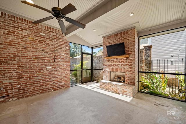 103 Savannah Square, Fairhope, AL 36532