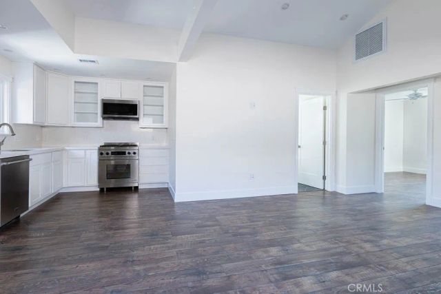 522 N Maplewood Street, Orange, CA 92867