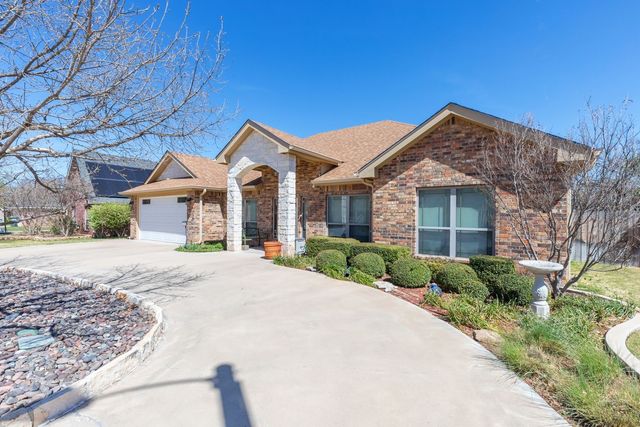 3225 White Oaks Drive, Abilene, TX 79606