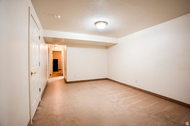 1135 W PARK RIDGE DR, Roosevelt, UT 84066