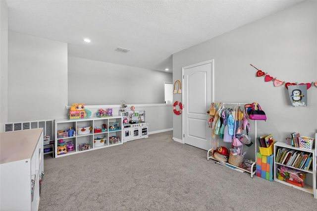 4893 PANGA AVENUE, Mount Dora, FL 32757