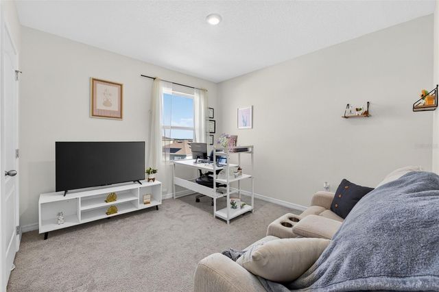 4893 PANGA AVENUE, Mount Dora, FL 32757