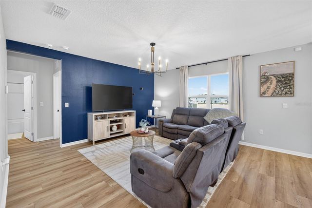 4893 PANGA AVENUE, Mount Dora, FL 32757