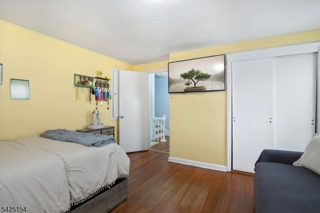 234 Aldene Rd, Roselle Boro, NJ 07203