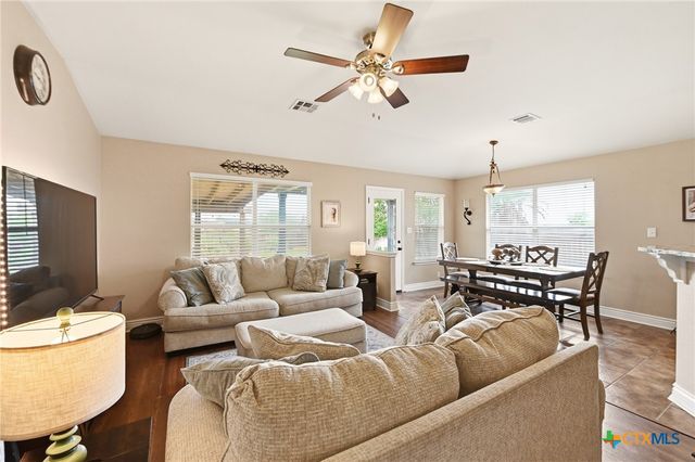 623 Starling Creek, New Braunfels, TX 78130