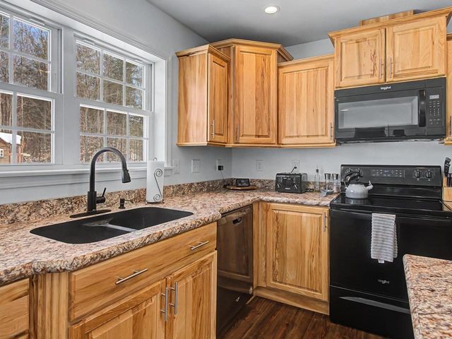 130 Wildwood Drive, Georgia, VT 05468