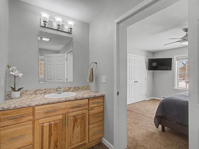 130 Wildwood Drive, Georgia, VT 05468