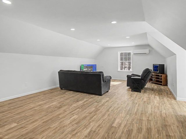 130 Wildwood Drive, Georgia, VT 05468