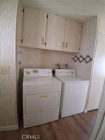 725 W Thornton 157, Hemet, CA 92543