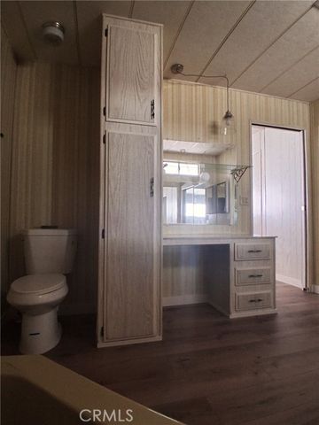 725 W Thornton 157, Hemet, CA 92543