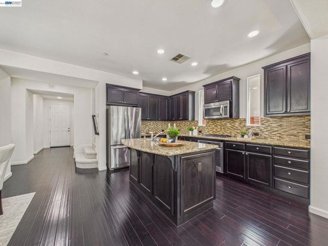 4454 Irisview Pl, San Ramon, CA 94582
