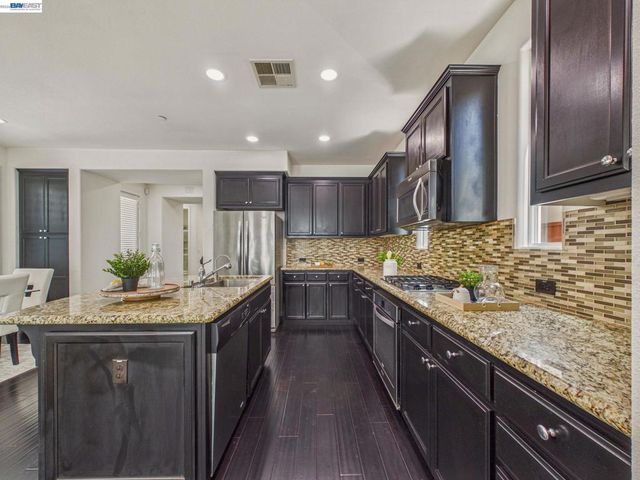 4454 Irisview Pl, San Ramon, CA 94582