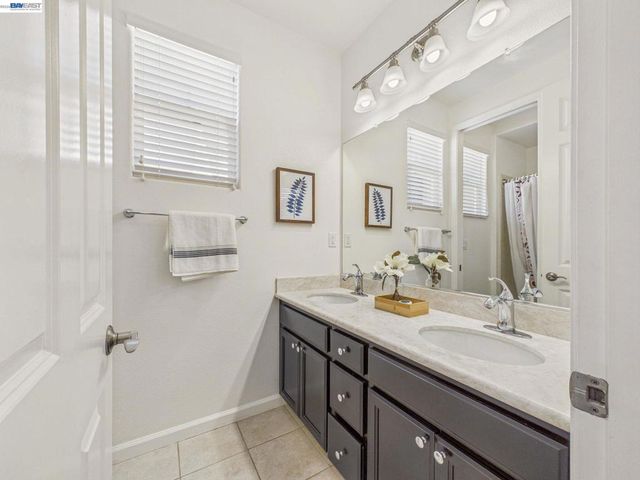 4454 Irisview Pl, San Ramon, CA 94582