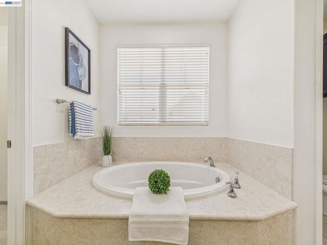 4454 Irisview Pl, San Ramon, CA 94582
