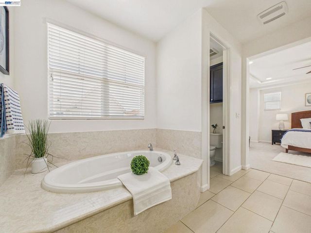 4454 Irisview Pl, San Ramon, CA 94582