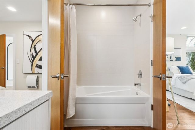 4462 31st Avenue S, Seattle, WA 98108